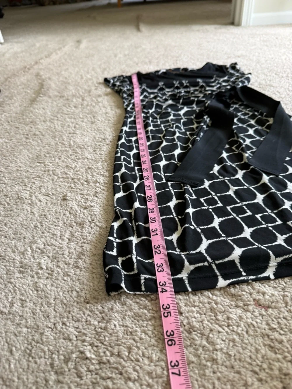 Taylor Black & White Geometric Tie-Waist Midi Dress - Picture 6 of 7
